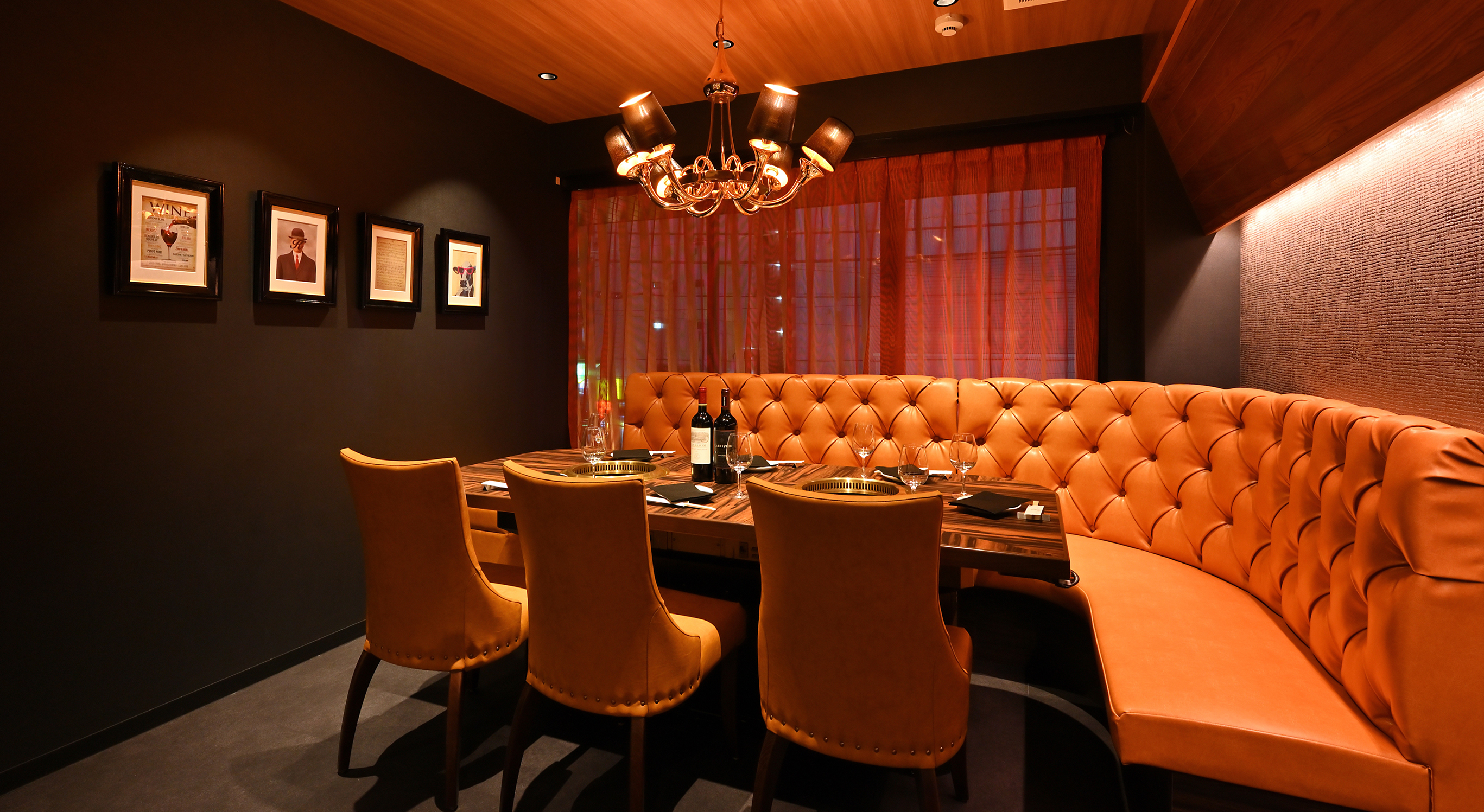 大徳壽 横浜で焼肉とワイン 個室 デートに最適な空間を提供する老舗焼肉レストラン